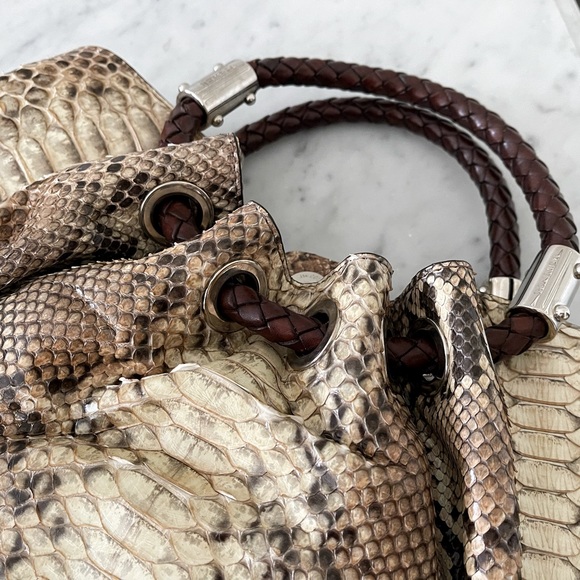 Michael Kors Genuine Python Skorpios Ring Handbag - Picture 7 of 13